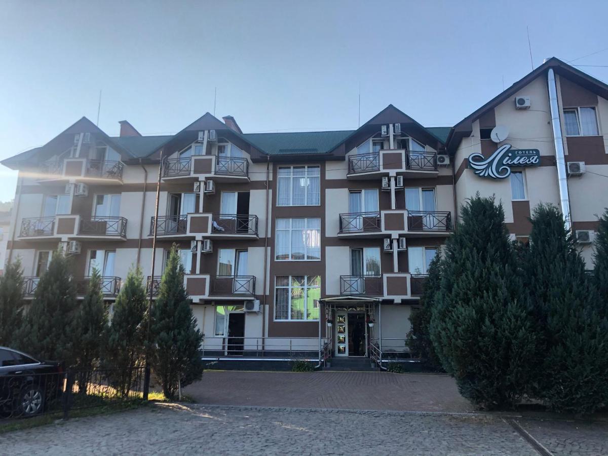 Lileya Hotel Polyana  Exterior foto