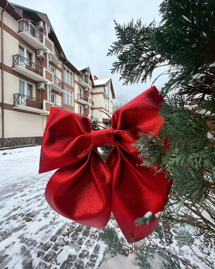 Lileya Hotel Polyana  Exterior foto